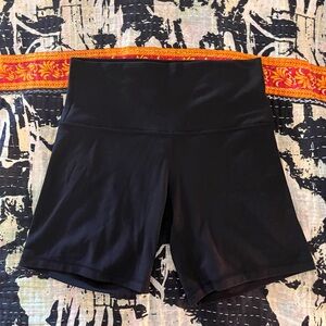 Lululemon align short